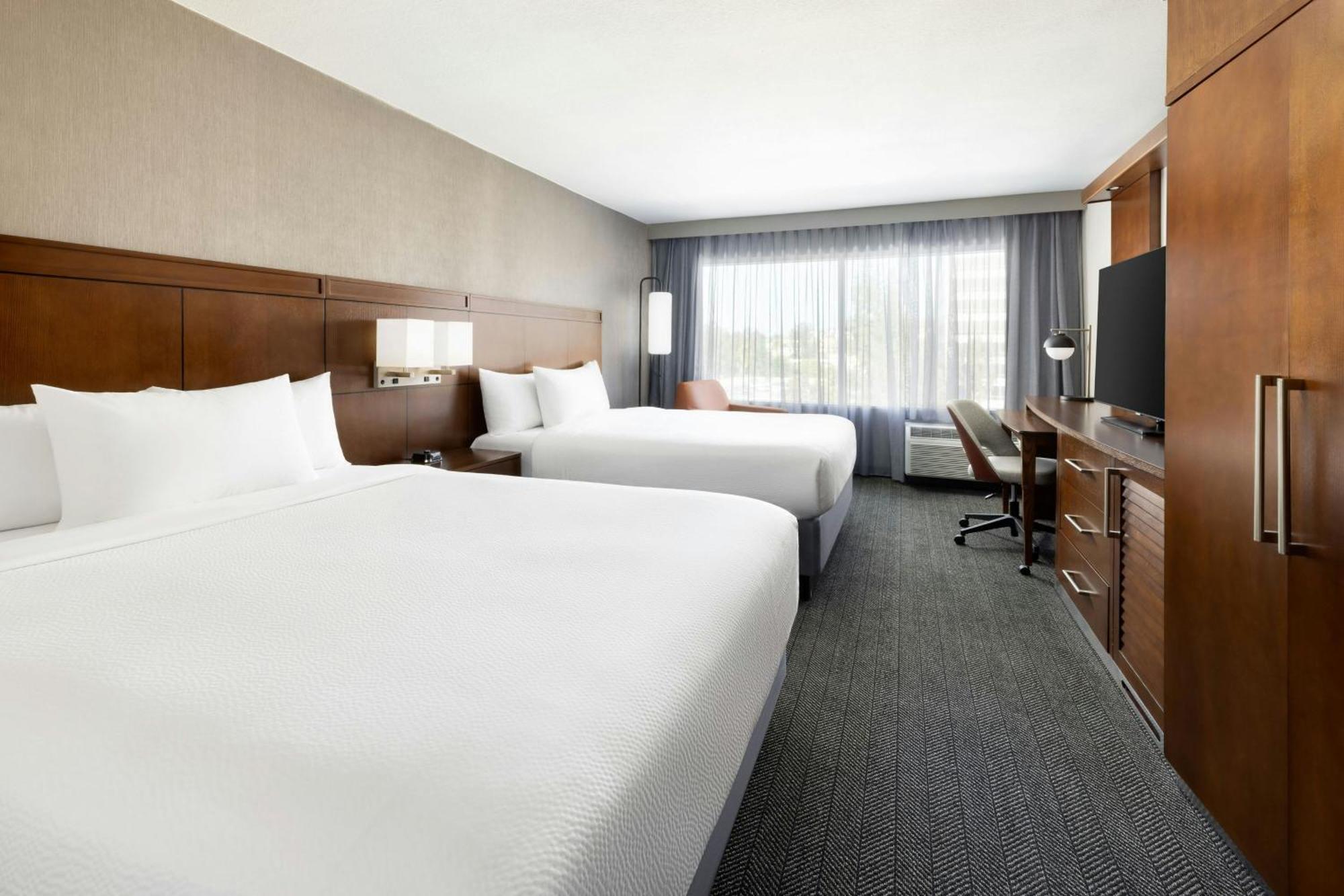 คอร์ตยาร์ด ลอสแองเจลิส วูดแลนด์ฮิลส์ Hotel ลอสแอนเจลิส ภายนอก รูปภาพ